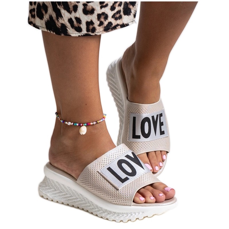 Buty Klapki Damskie (36-41,12par)Kolor Jak na zdzięciu