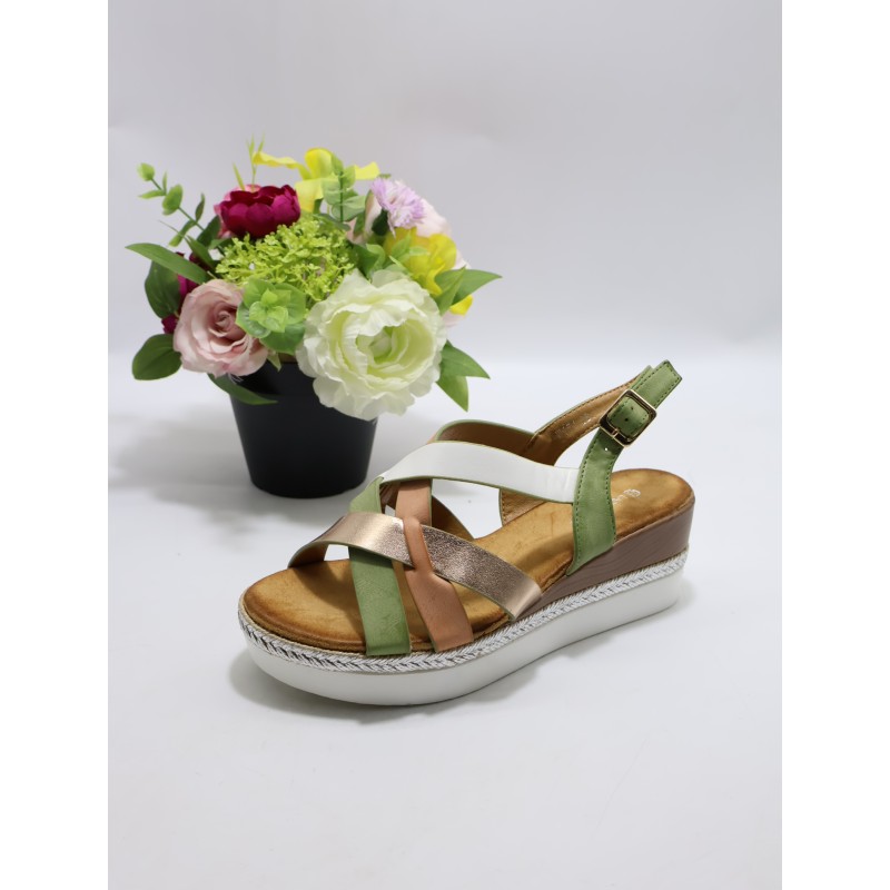 SANDAŁY DAMSKIE. Size: 36/41 (12 par/paczka) Kolor jak na zdzięciu