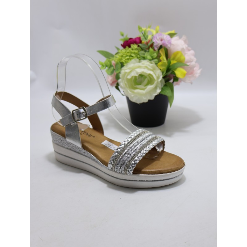 SANDAŁY DAMSKIE. Size: 36/41 (12 par/paczka) Kolor jak na zdzięciu