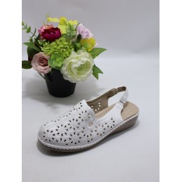 BUTY DAMSKIE. Size: 36/42...